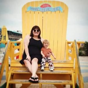 Meet your Posher, Holly